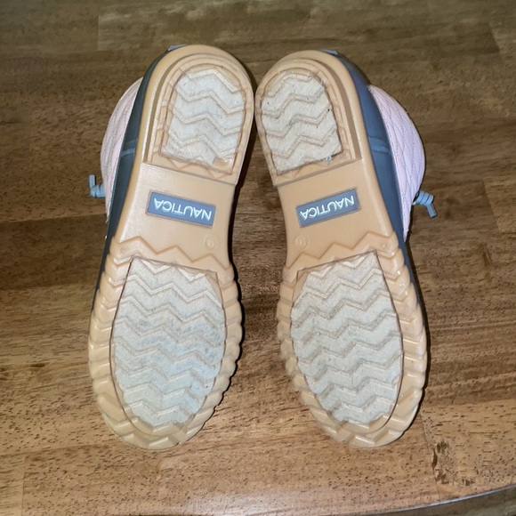 Women’s Pink and Gray Cold Weather Boot - Picture 6 of 6